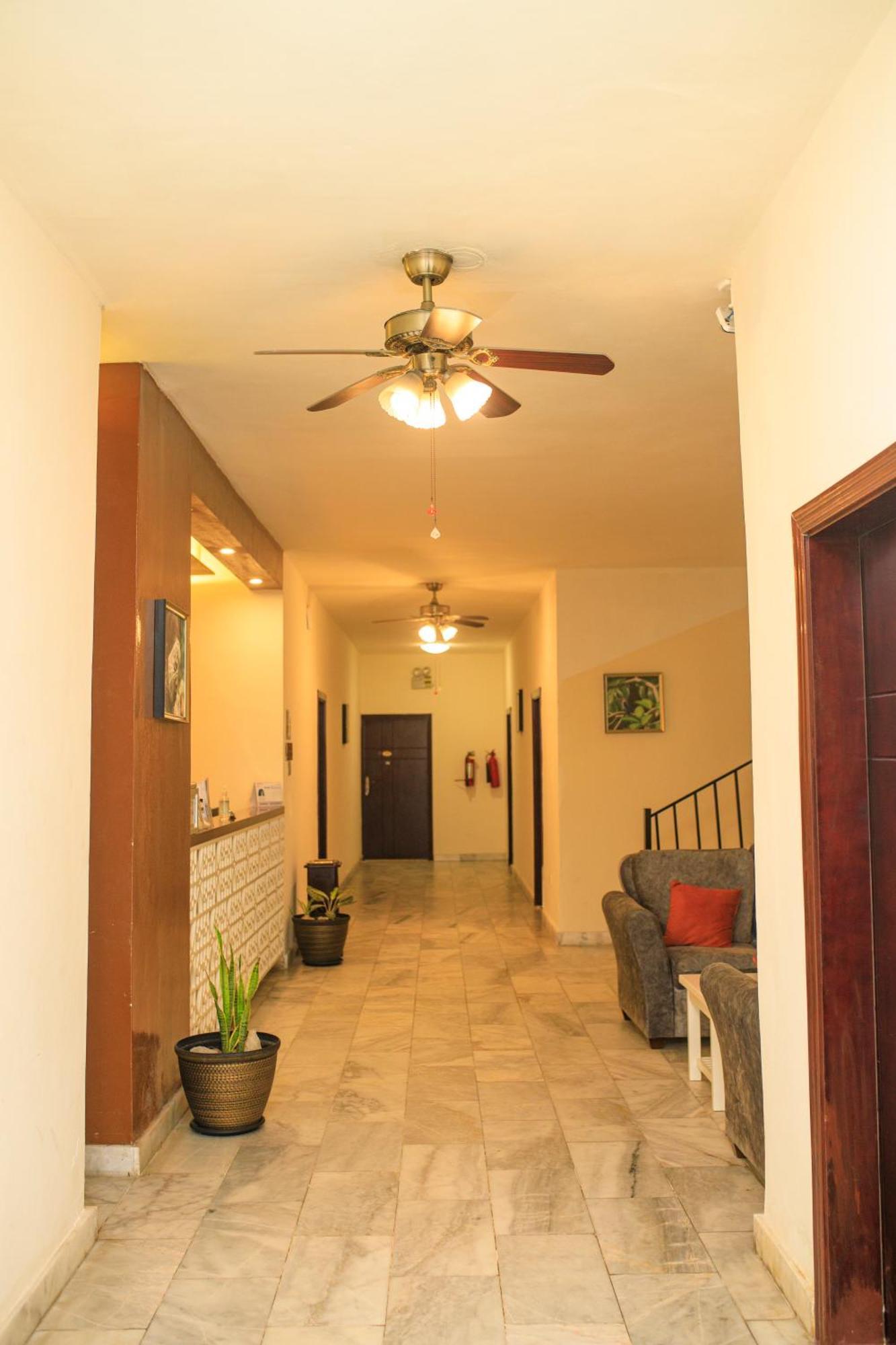 Sunset Inn Monrovia Luaran gambar